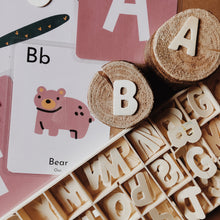 Cargar imagen en el visor de la galería, Tarjetas Alphabet (Inglés)
